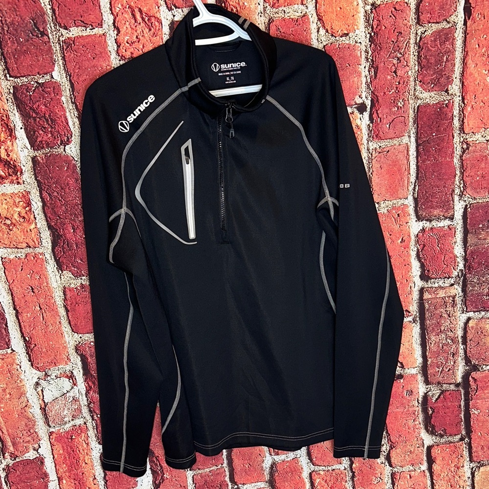 Sunice Men’s Black Half-Zip Performance Jacket